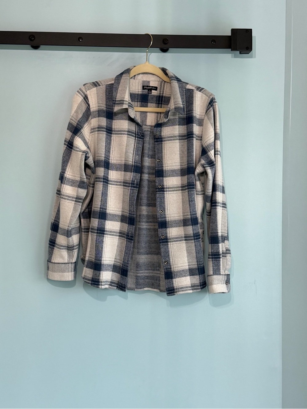 Flag & Anthem Women’s Large Blue Gray Plaid Button Front Knit Shacket Shirt Jack